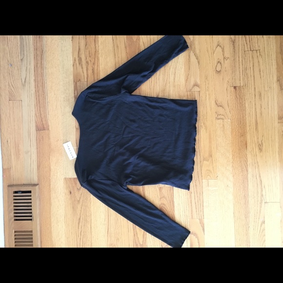 SOLD pacsun black basic long sleeve - Picture 3 of 4